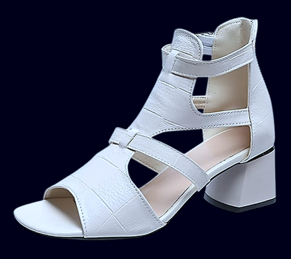 1d💠Promoción Remate de de botines romanos - oferta $110.000- Antes $140.000-